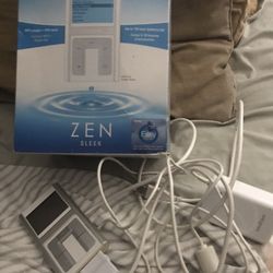Creative 20 Gb Zen Slick Mp3 Player Fm Radio Only $50 With Box
