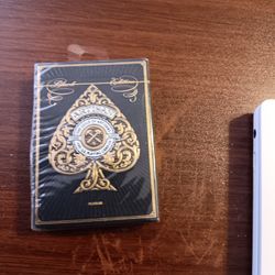 ARTISAN PLAYING CARD 