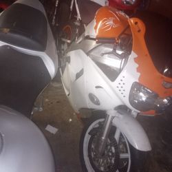 1995 Honda CBR900RR What A Stunt Bike This Would Make