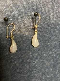 Soft Gray   Jade  Earrings 