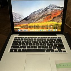 Apple Macbook Pro 13 Inch Excellent Condition
