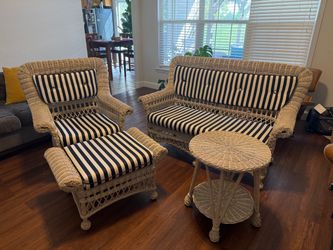 Wicker Patio set