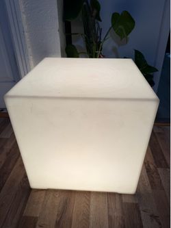 Cube style lamp/night stand