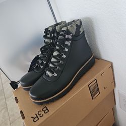 Jambu Size 8.5
