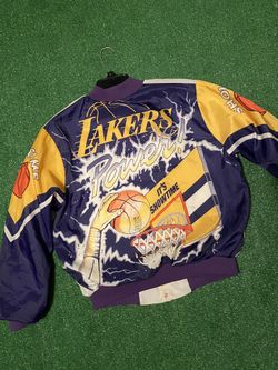 SELL ME YOUR VINTAGE CLOTHES