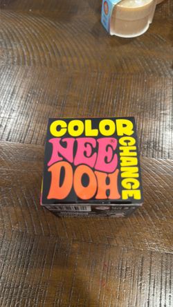 Color changing needoh