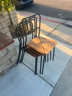4 pc Indoor/Outdoor Chairs