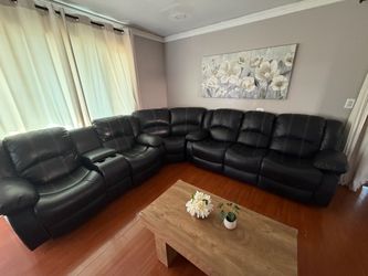 Leather recliner couches