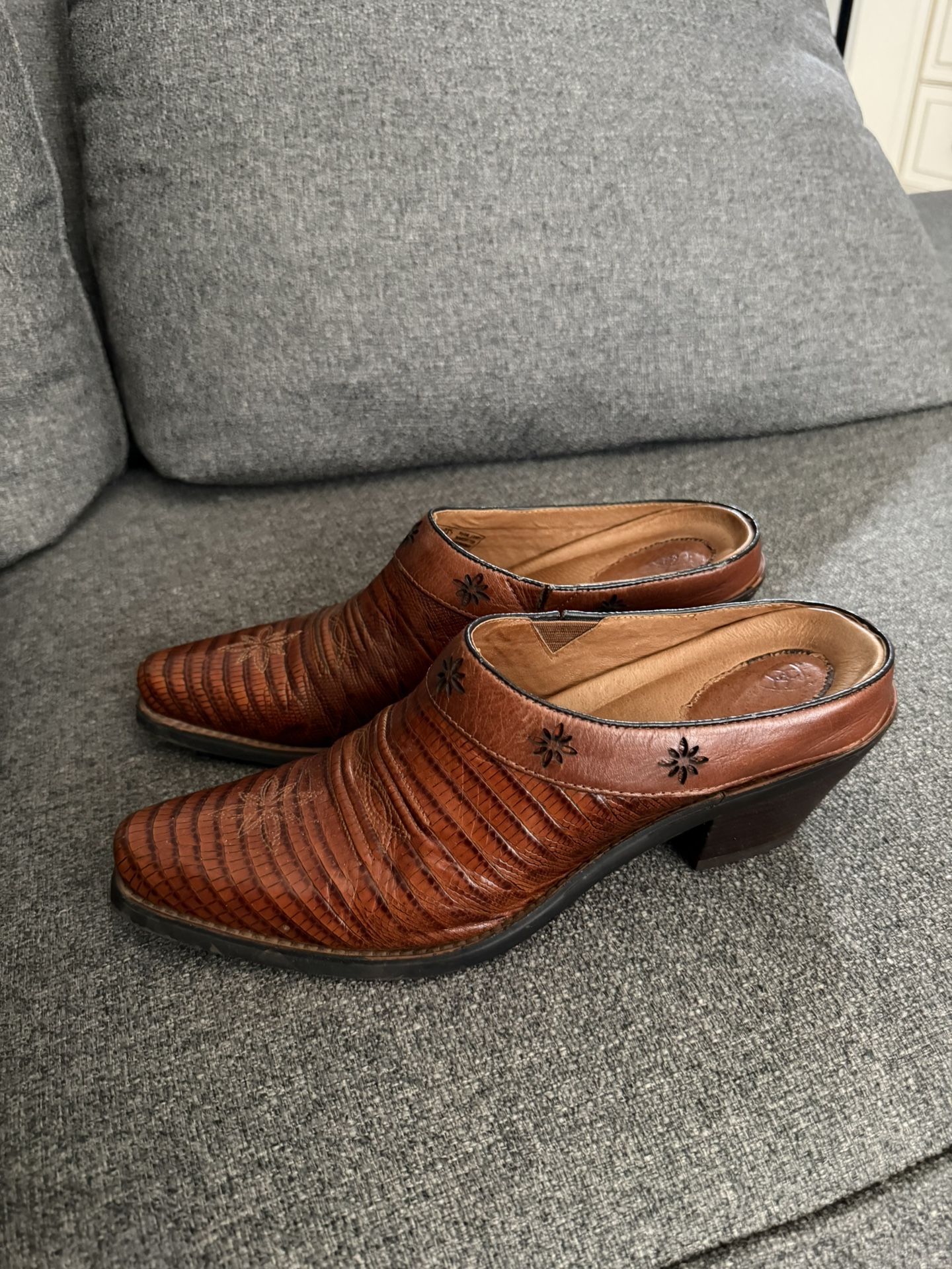 Aristide Size 9