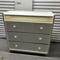 White 3- Drawer Dresser