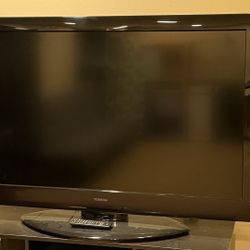 TOSHIBA 55” LCD TV 