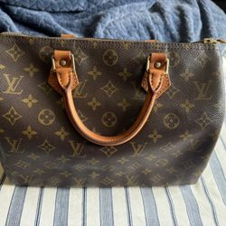 Authentic Louis Vuitton Speedy 30