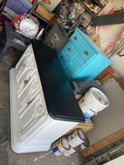 You Need This Farmhouse Furniture 