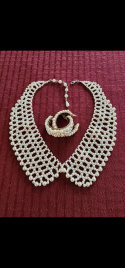 PEARL BRACELETS & EARRINGS 