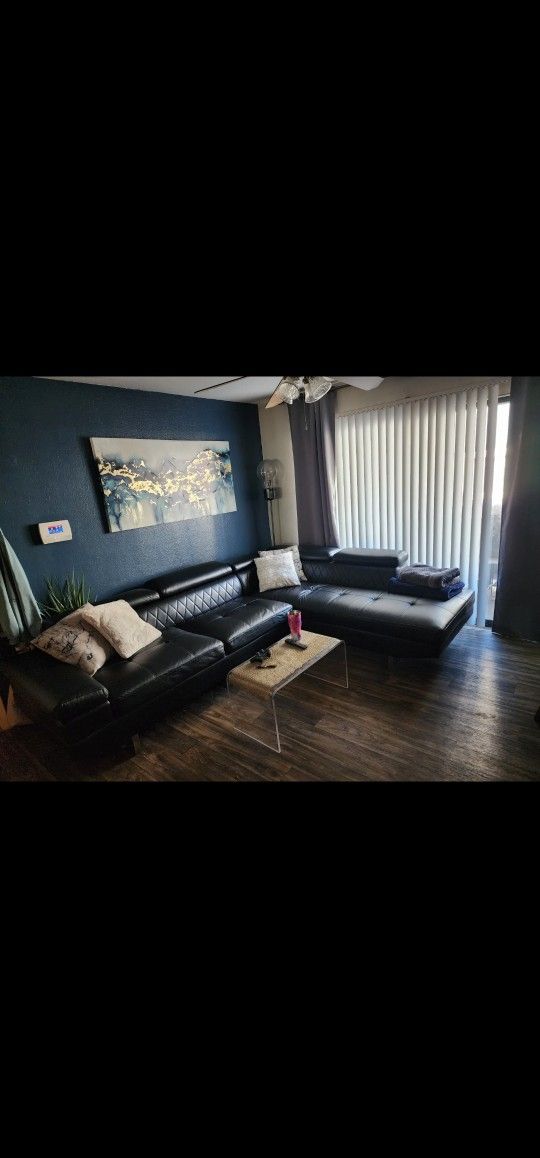 Black Leather Sectional Sofa Couch