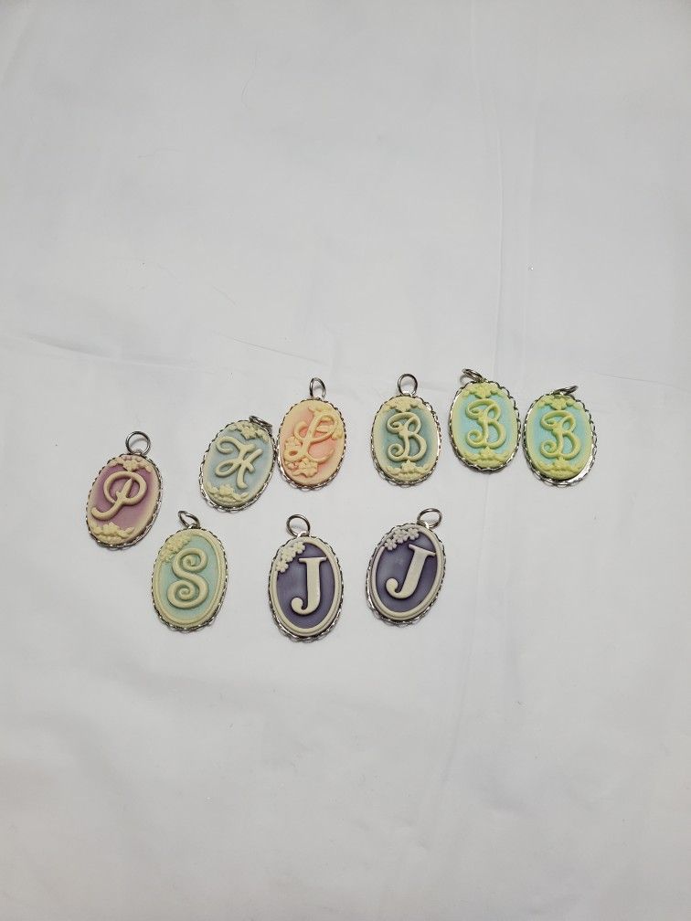 9Pcs B, H, J,L, P, S Letter Charms Charms DIY Bracelet Fancy Letters