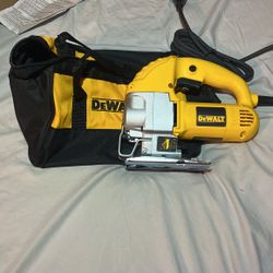 Dwalt Jig Saw