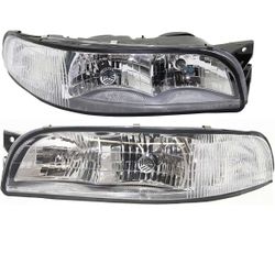 Garage-Pro Driver and Passenger Side Headlight for Buick LeSabre 1 Halogen With bulb(s) Fits Custom & Limited; With Corner Lamp Replaces# 1652