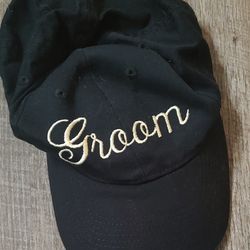 One Size Black Groom Cap