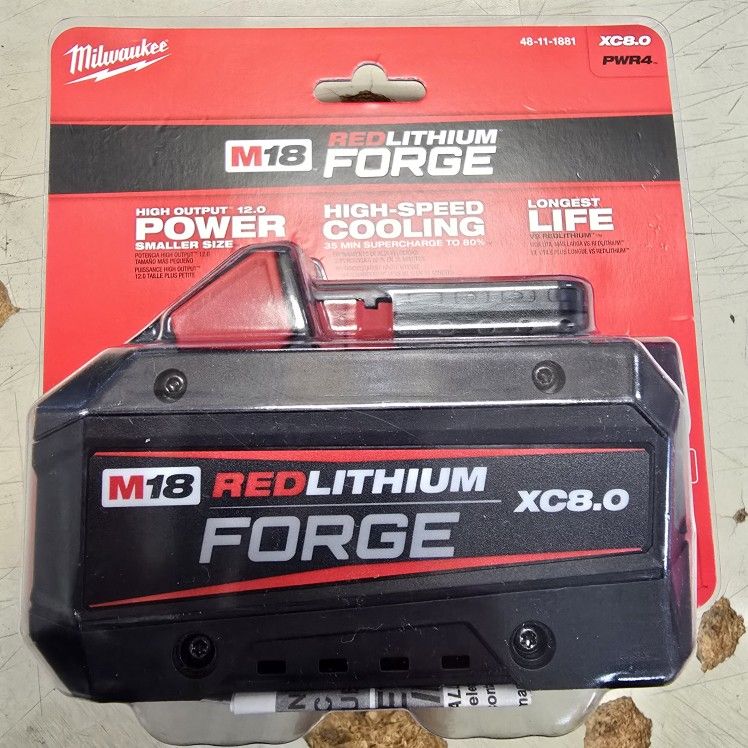 Milwaukee M18 18V Lithium-Ion REDLITHIUM FORGE XC 8.0 Ah Battery Pack