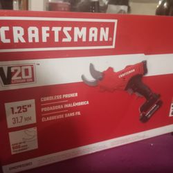 Craftsmen v20 4.3in- Steel Pruning Saw 