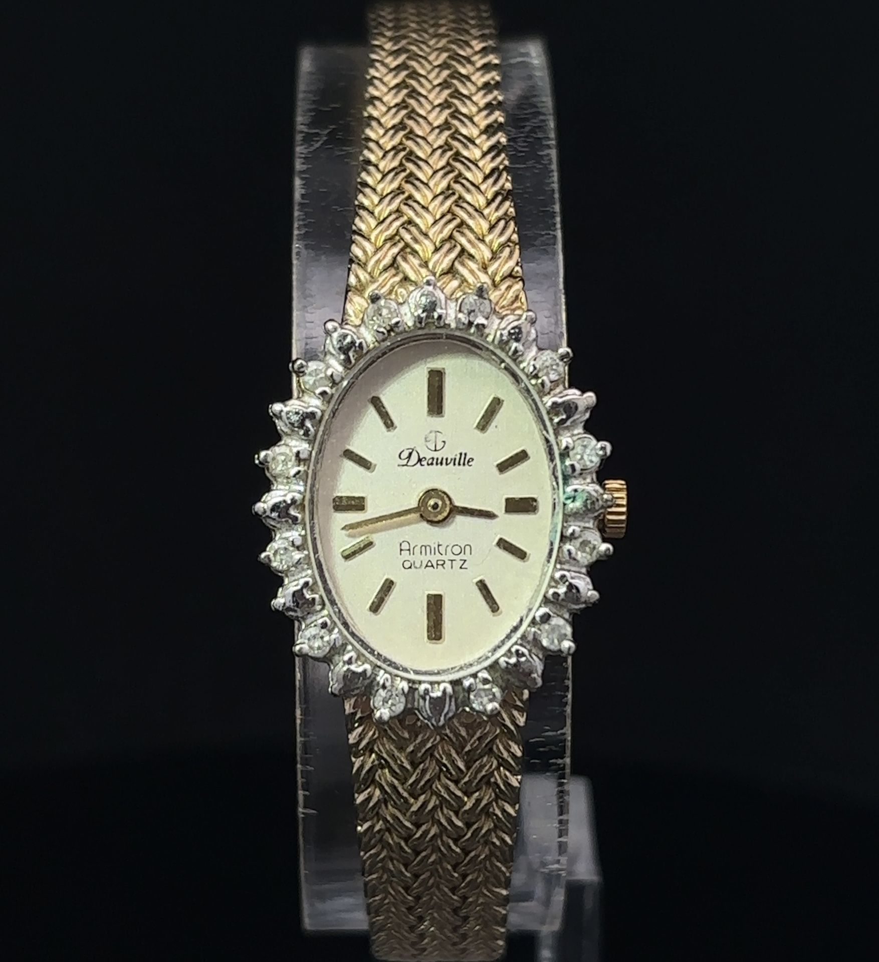 Pre owned Deauville Armitron Quartz Gold Plated Genuine