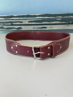 Occidental carpenter belt￼