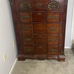 Dresser Rip