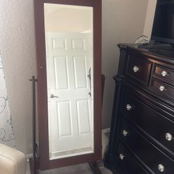 Jewelry Stand With Mirror Door 