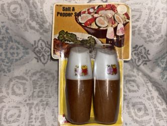 Vintage Nevco Salt & Pepper Shaker From Japan