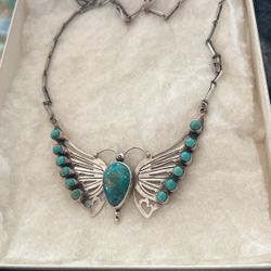 31.5 g Turquoise & Sterling Silver Handmade Butterfly Necklace 