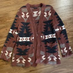 “VICI-VERY J” SWEATER