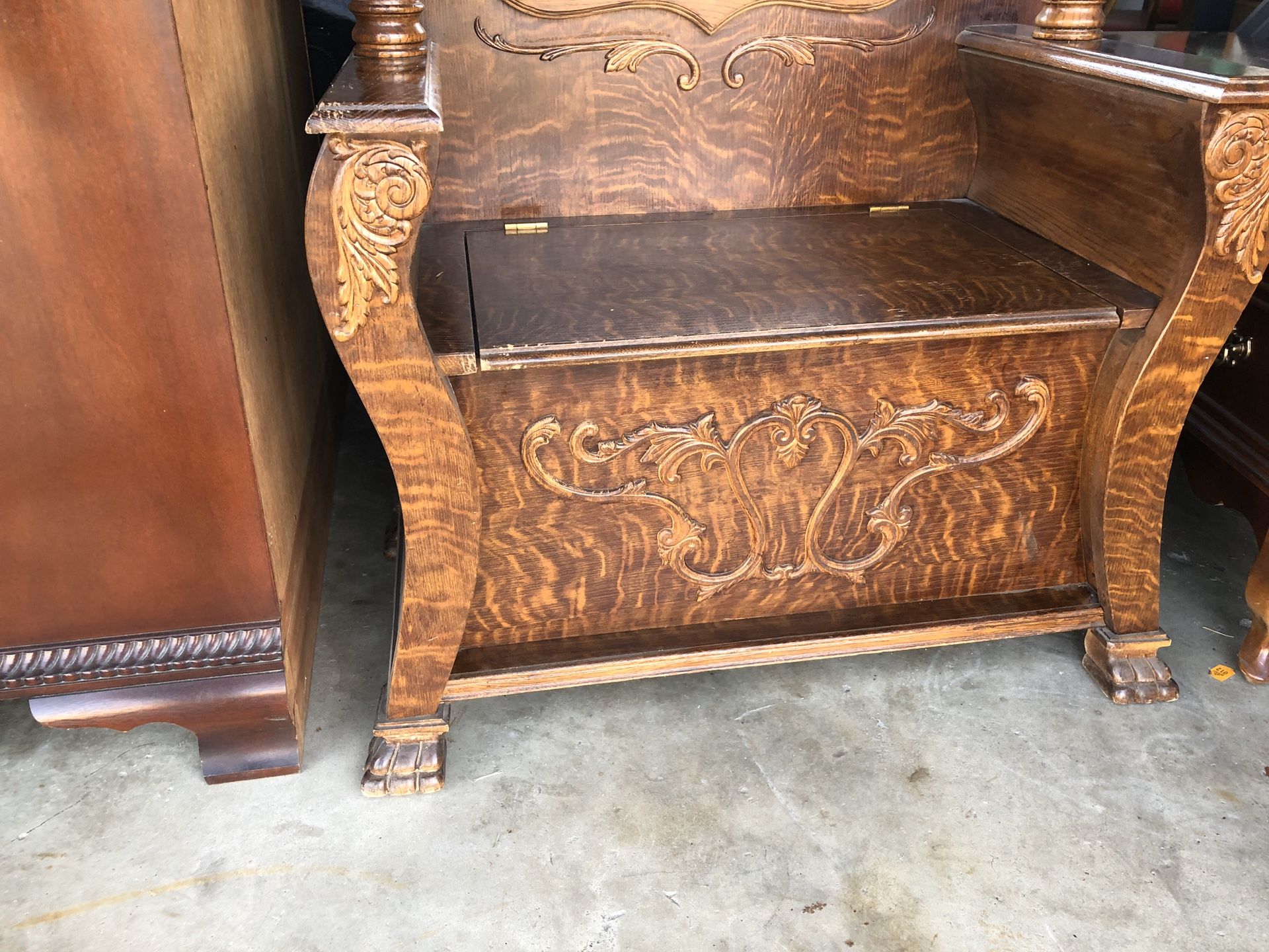 Pulaski oak hall tree for Sale in Orange, CA OfferUp