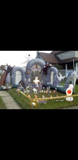 Rare Gemmy Giant Halloween Cemetery