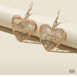 Golden Garden Heart Drops Earrings