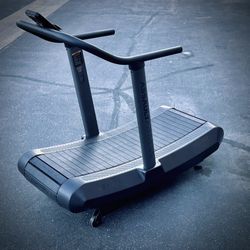 Assault Runner Treadmill 