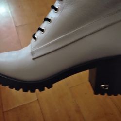 Coach Jill boot's