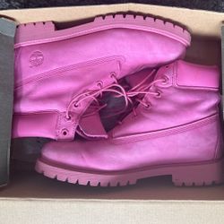 Pink Timberlands 