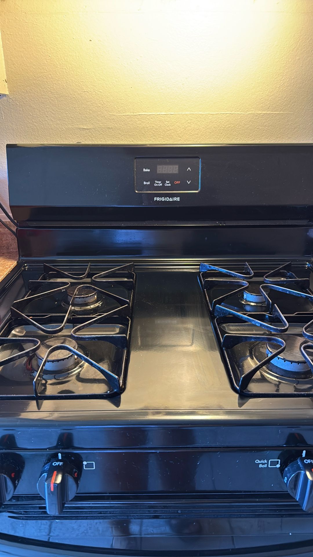 Frigidaire Stove 