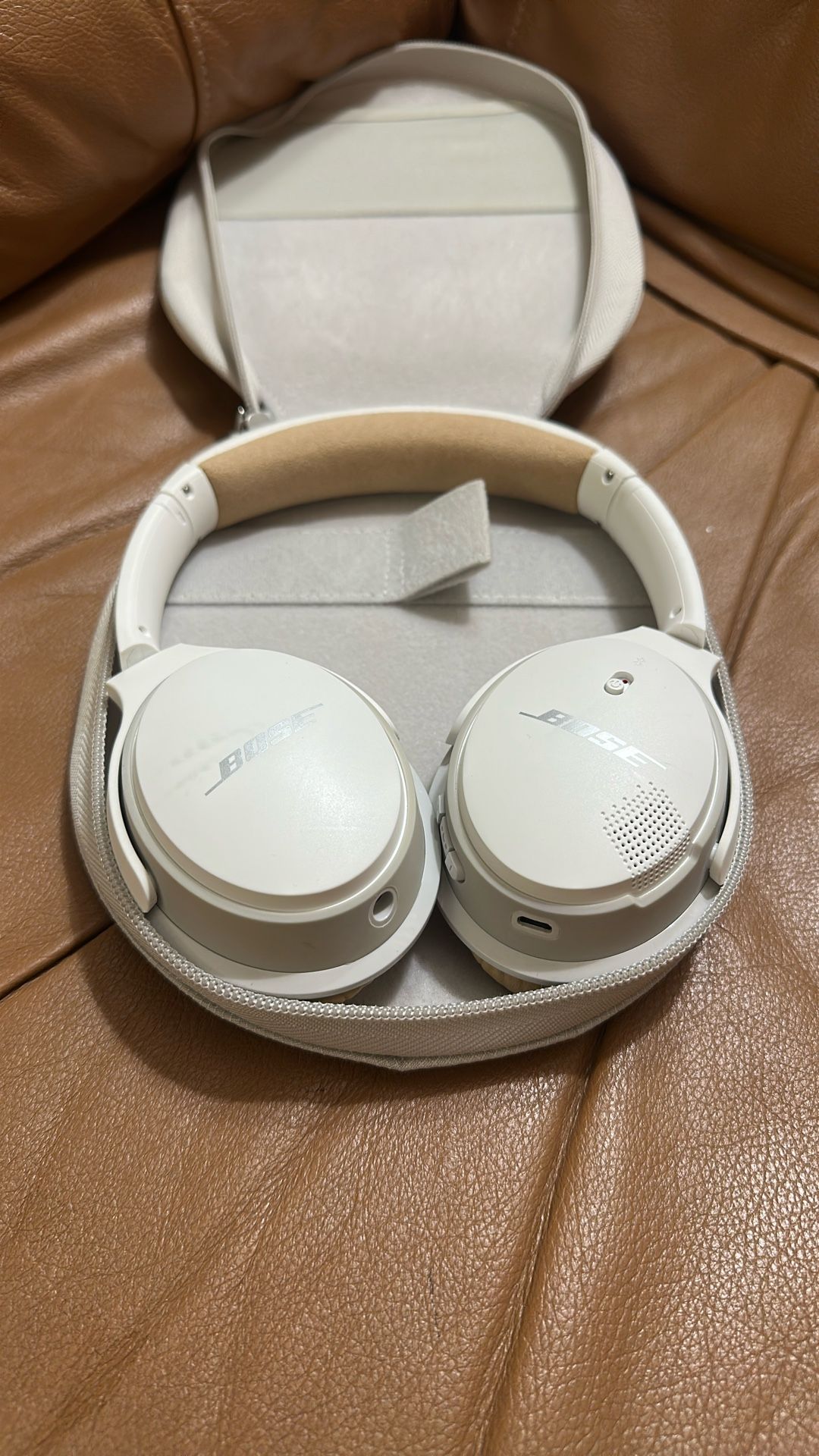Bose Soundlink Around-ear Wireless Bluetooth AE2 Headphone