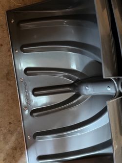 20” snow shovel