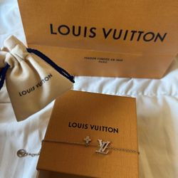 Louis Vuitton Braclet 