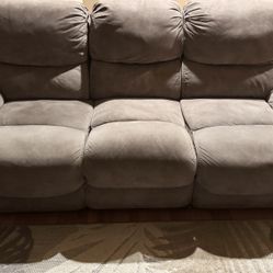 Plush 3-Seater Reclining Sofa