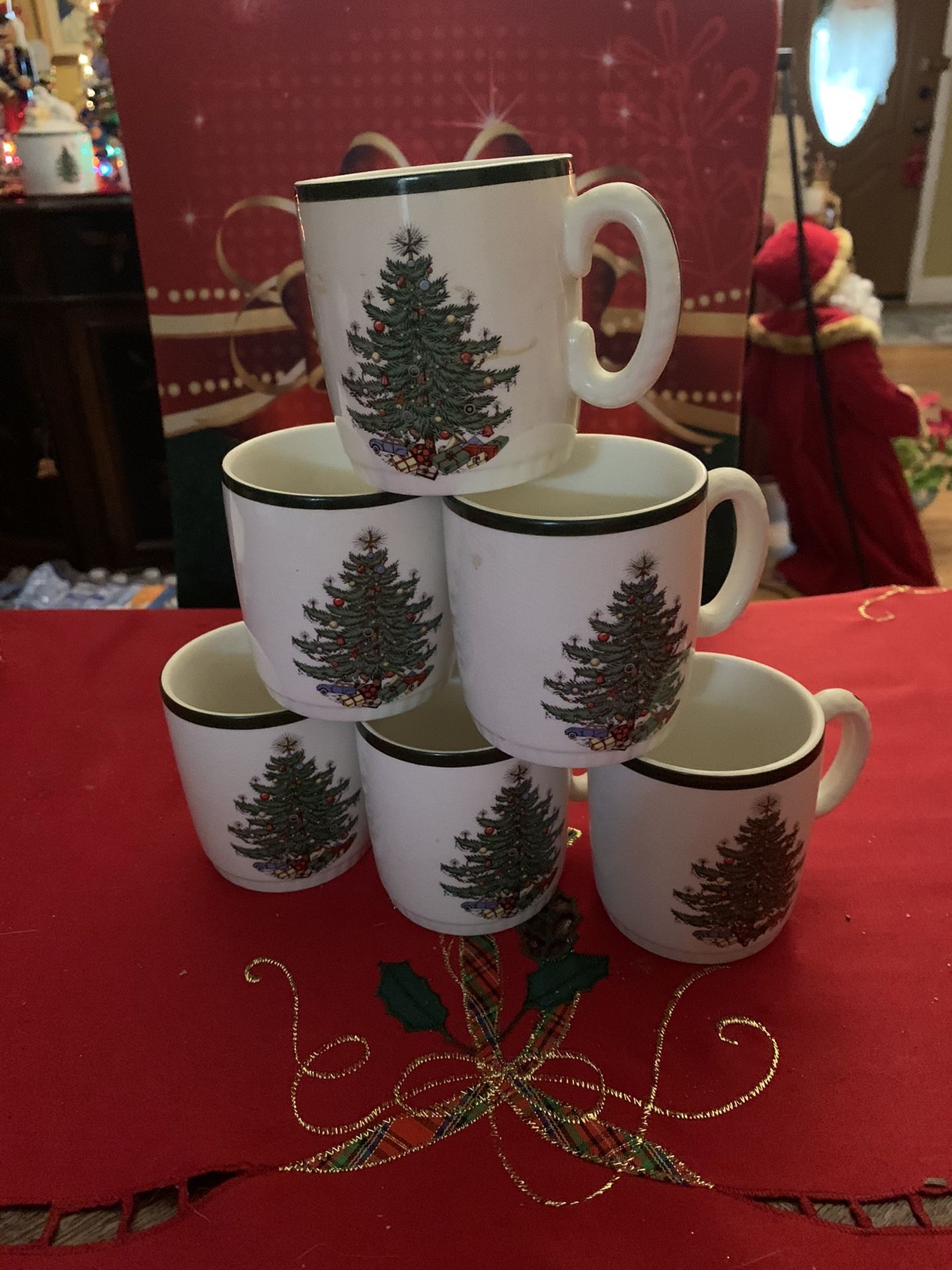 Vintage Cuthertson Christmas Mugs