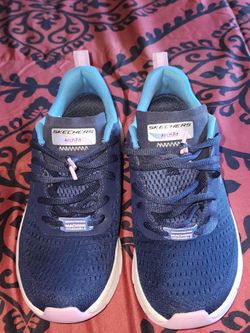 Sketchers Arch Fit