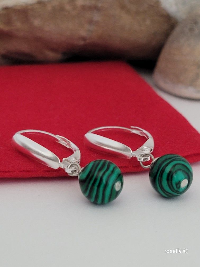 ❤️ Sterling Silver Small Green Howlite Bead Leverback Earrings, Beautiful!! Aretes De Plata