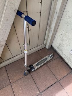 Razor A Kick Scooter Silver/Black Folding Adjustable Off Road Great Condition