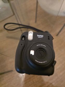 Fujifilm Instax Mini 11 Camera