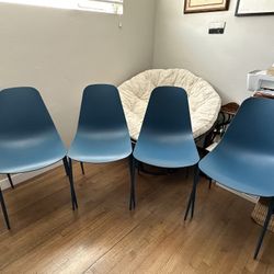 Svelti Chairs From Article