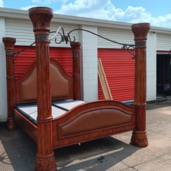 King Size Canopy Bed Frame With Boxspring 